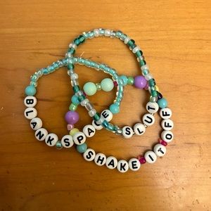 Taylor Swift 1989 (Taylor’s Version) Bracelet Set